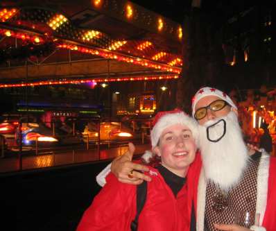 Santa Ali G Friend Leics Sq